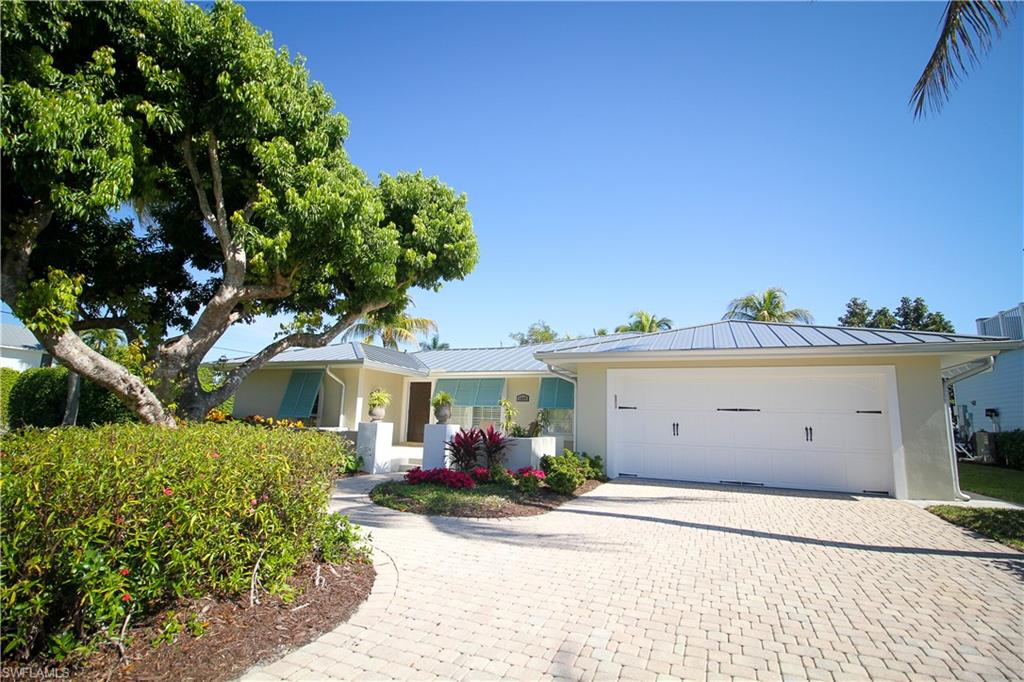 1645 Mullet CT Property Photo 1