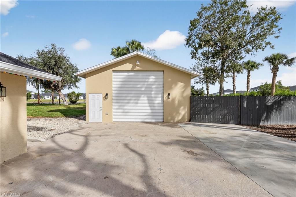 17060 Cypress Creek Dr Property Photo 41