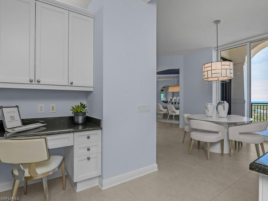 455 Cove Tower Dr Ph 1802 Property Photo 15