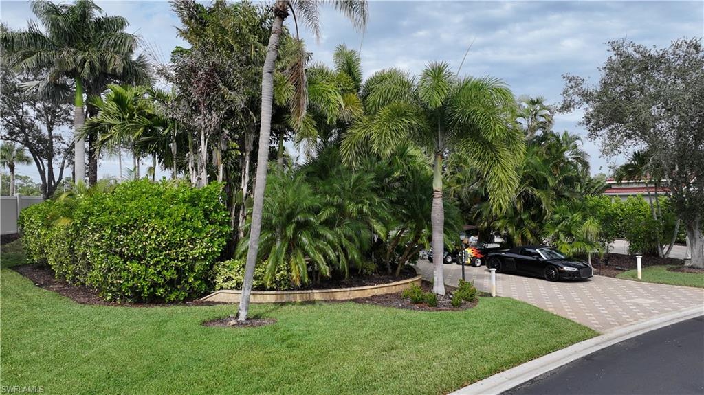 4662 Southern Breeze Dr Property Photo 3