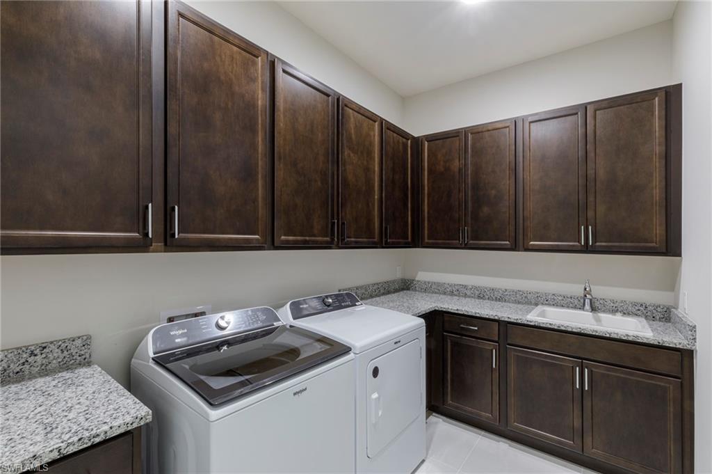 8982 Gustavia Ct Property Photo 29