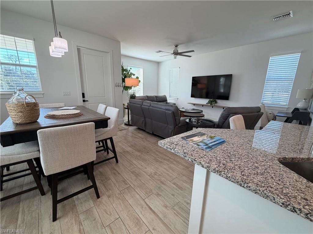1727 Danford St Property Photo 4