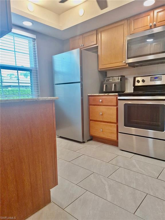 7104 Nantucket Cir 2 Property Photo 6