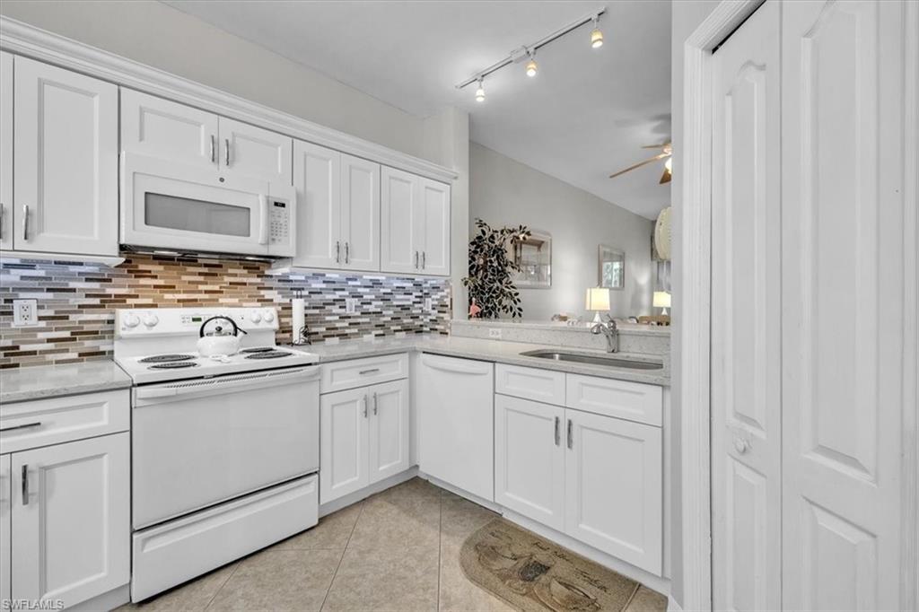8075 Tiger Cv 1706 Property Photo 9