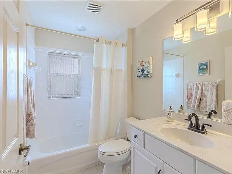 5595 Greenwood Cir 92 Property Photo 15