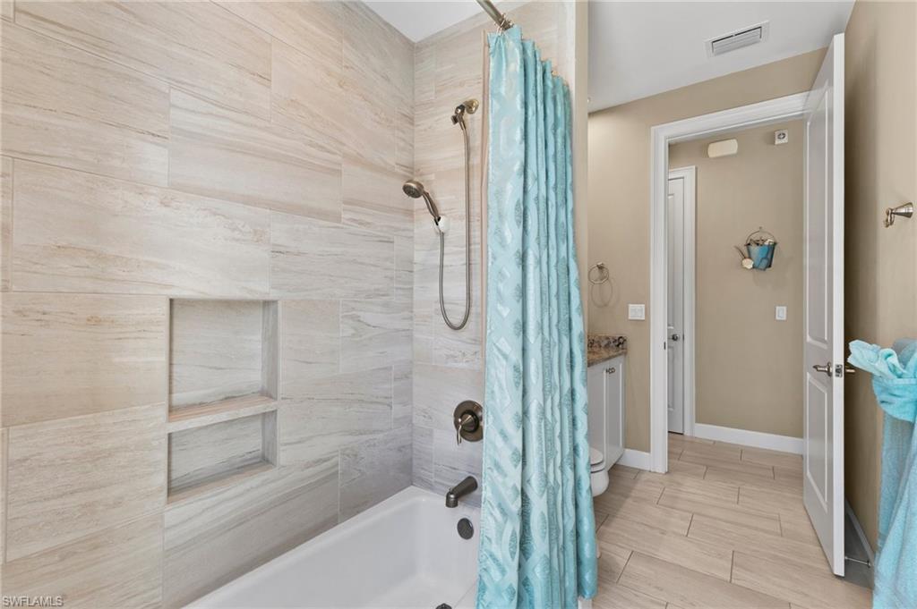 724 Seagrape Dr Property Photo 32