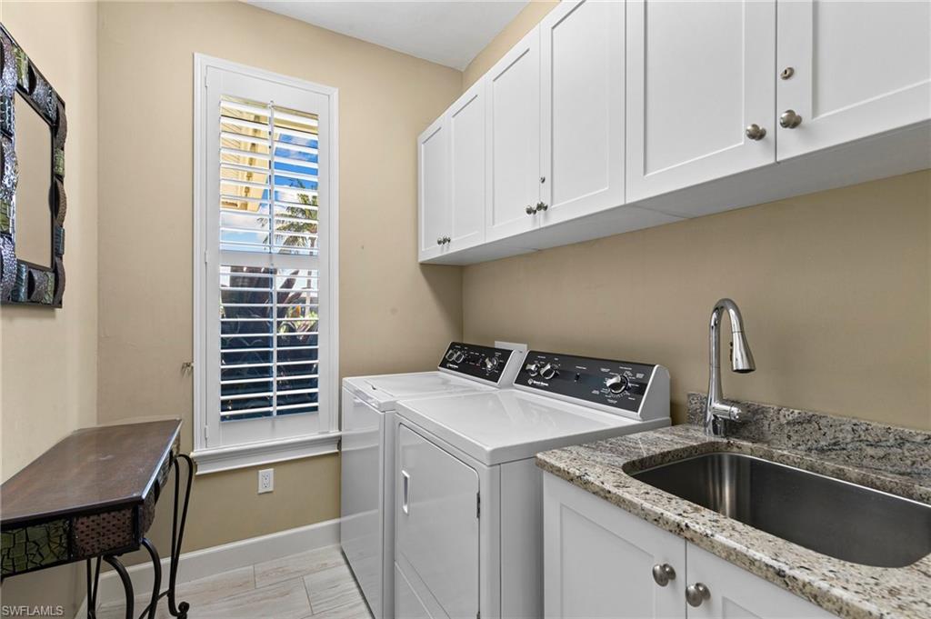 724 Seagrape Dr Property Photo 35