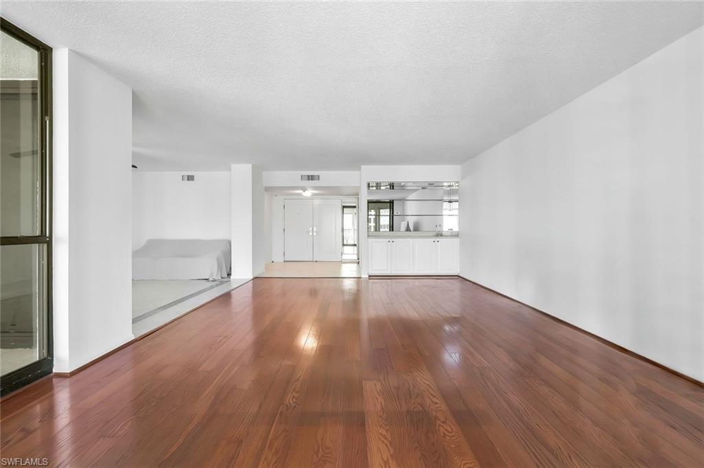 4401 Gulf Shore Blvd N 1104 Property Photo 10