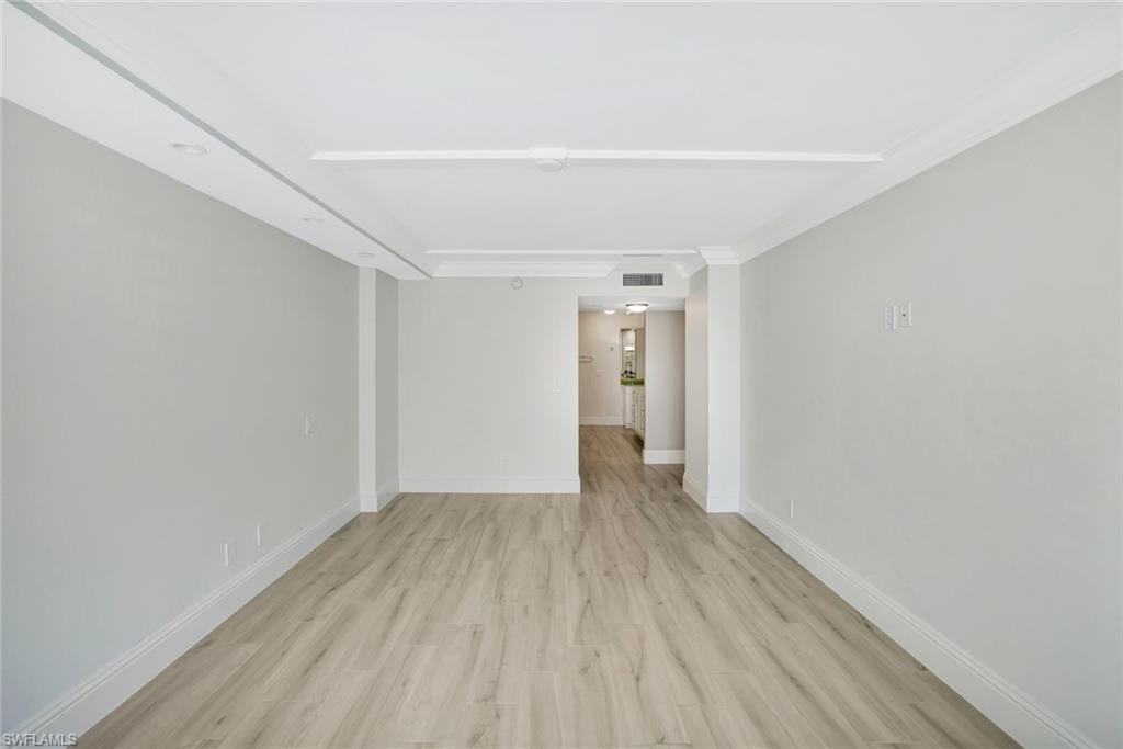 4401 Gulf Shore Blvd N C205 Property Photo 12