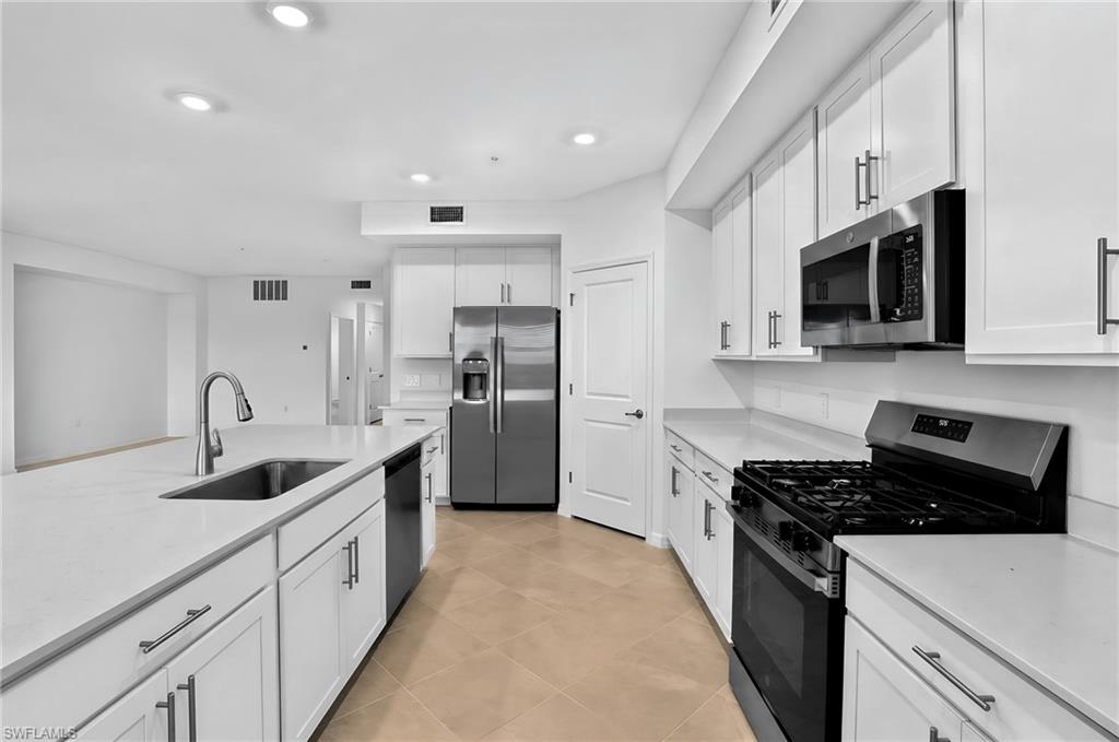 15888 Green Acres Ave 4212 Property Photo 19