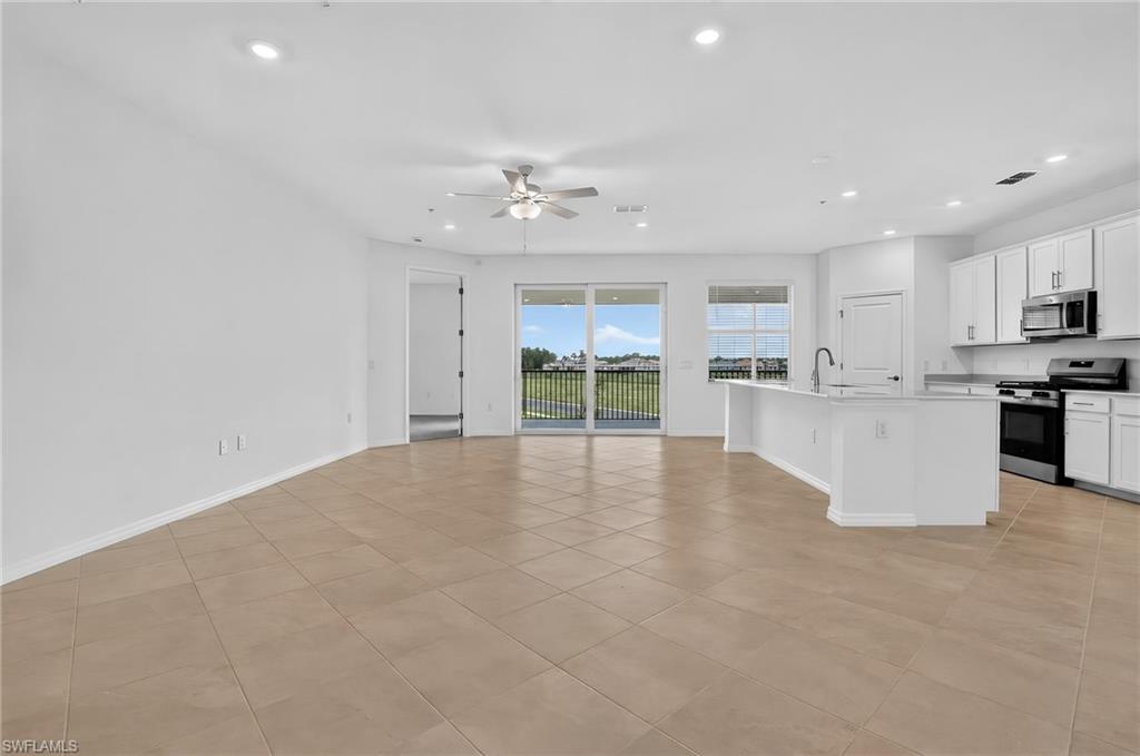 15888 Green Acres Ave 4222 Property Photo 12
