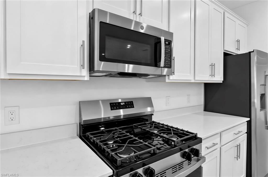 15888 Green Acres Ave 4222 Property Photo 16