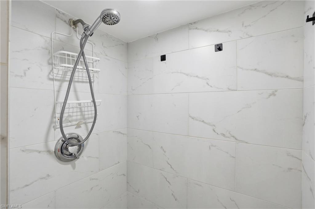 5474 Oak Ridge Ave Property Photo 23