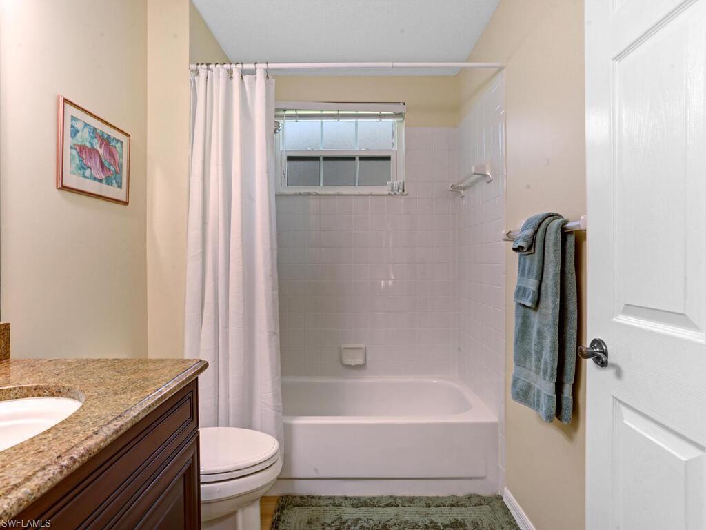 7095 Barrington Cir 6-102 Property Photo 27