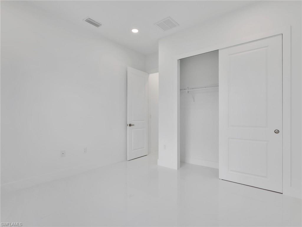 2514 36th St Sw Property Photo 27
