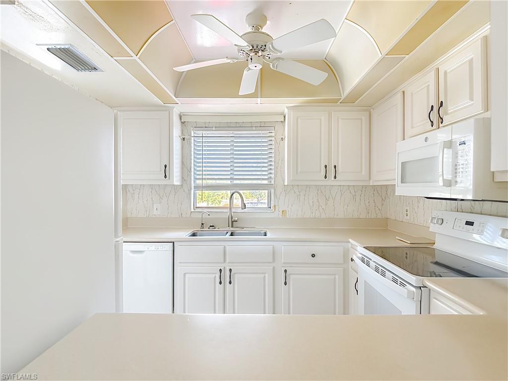 5635 Rattlesnake Hammock Rd D-203 Property Photo 13
