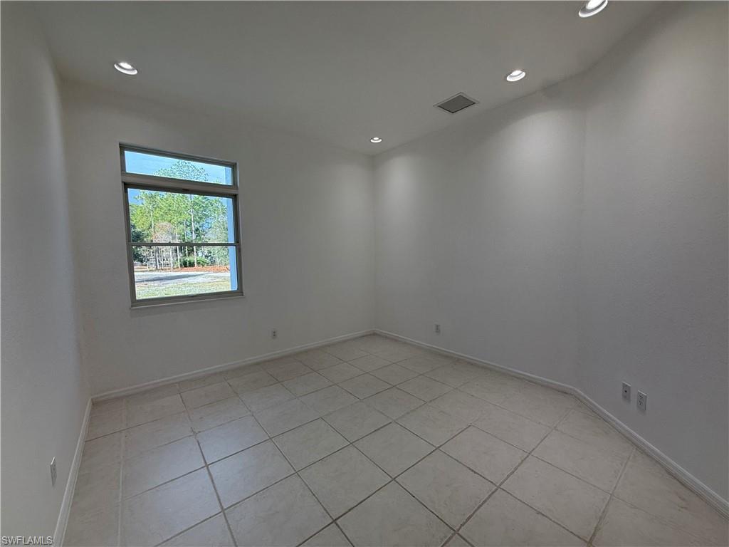 570 31st St Nw Property Photo 33
