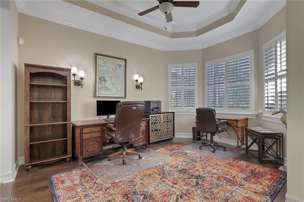 9205 Campanile Cir Property Photo 4
