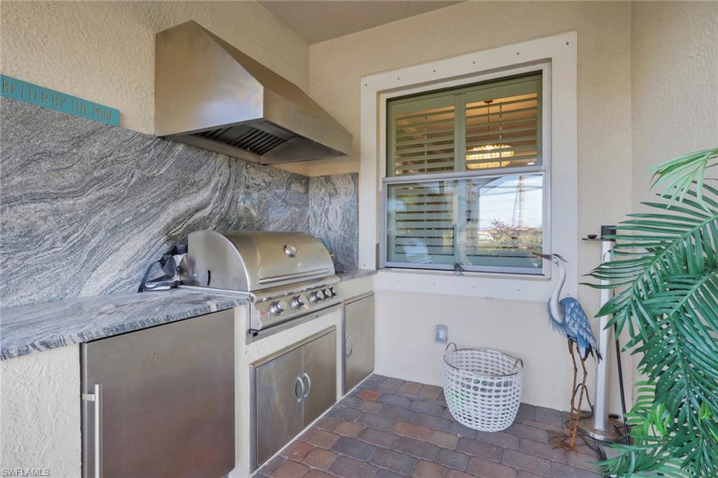 9205 Campanile Cir Property Photo 33