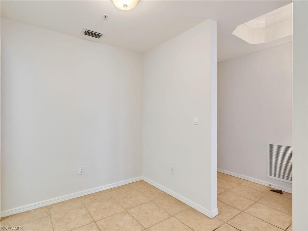 1001 Arbor Lake Dr 1007 Property Photo 15