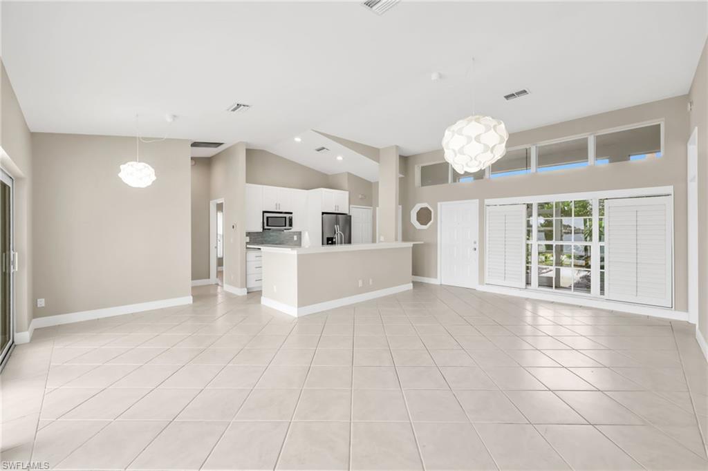7415 Mill Pond Cir Property Photo 9