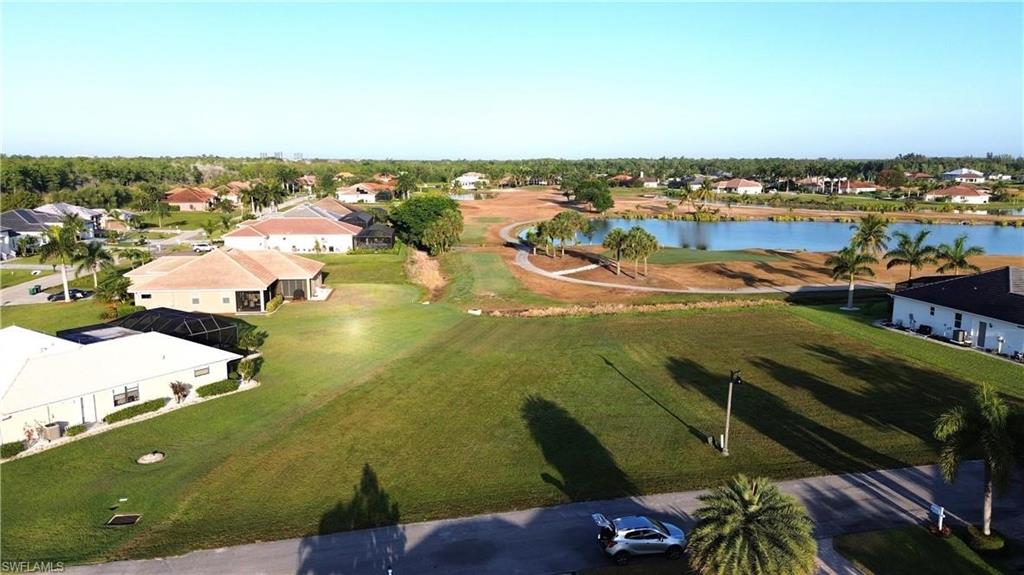 18001 Bluewater Dr Property Photo 10