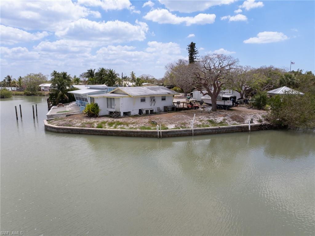 315 Pettit DR Property Photo 1