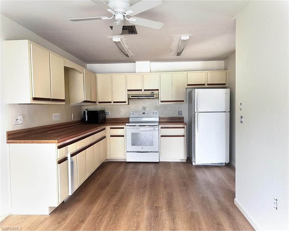 699 110th Ave Unit A Property Photo 4