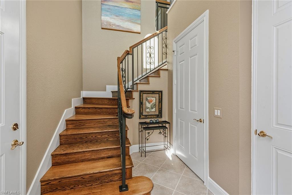 9224 Campanile Cir 201 Property Photo 4