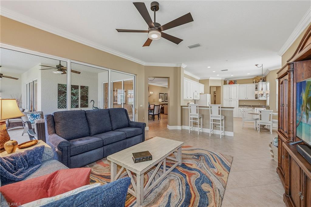 9224 Campanile Cir 201 Property Photo 9