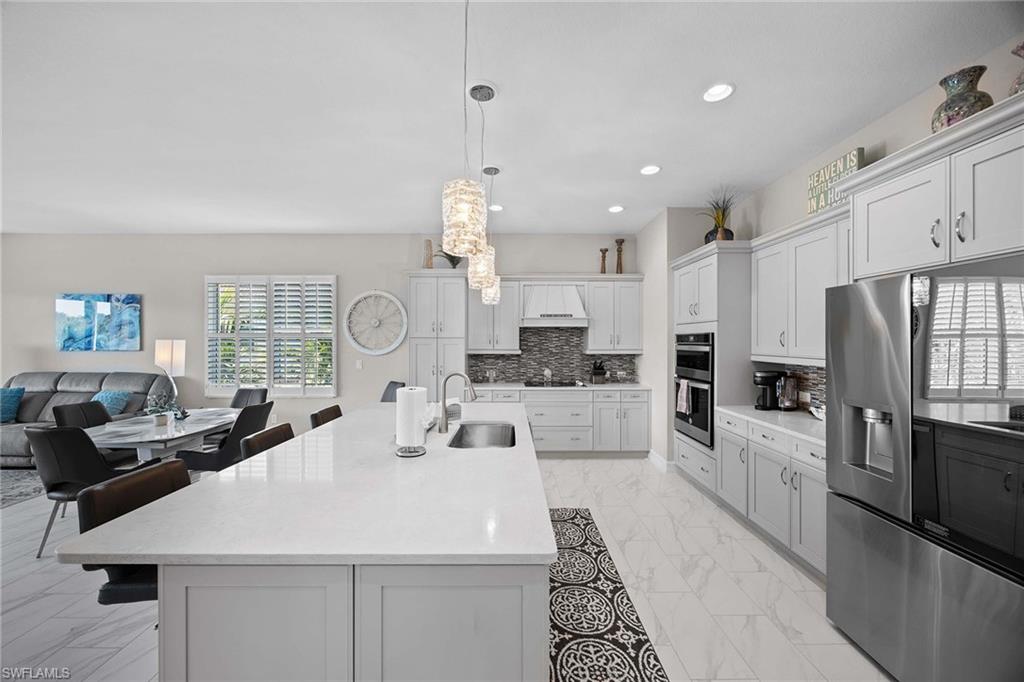 7781 Hawthorne Dr 3204 Property Photo 15