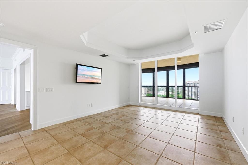 8665 Bay Colony Dr Ph 2003 Property Photo 21