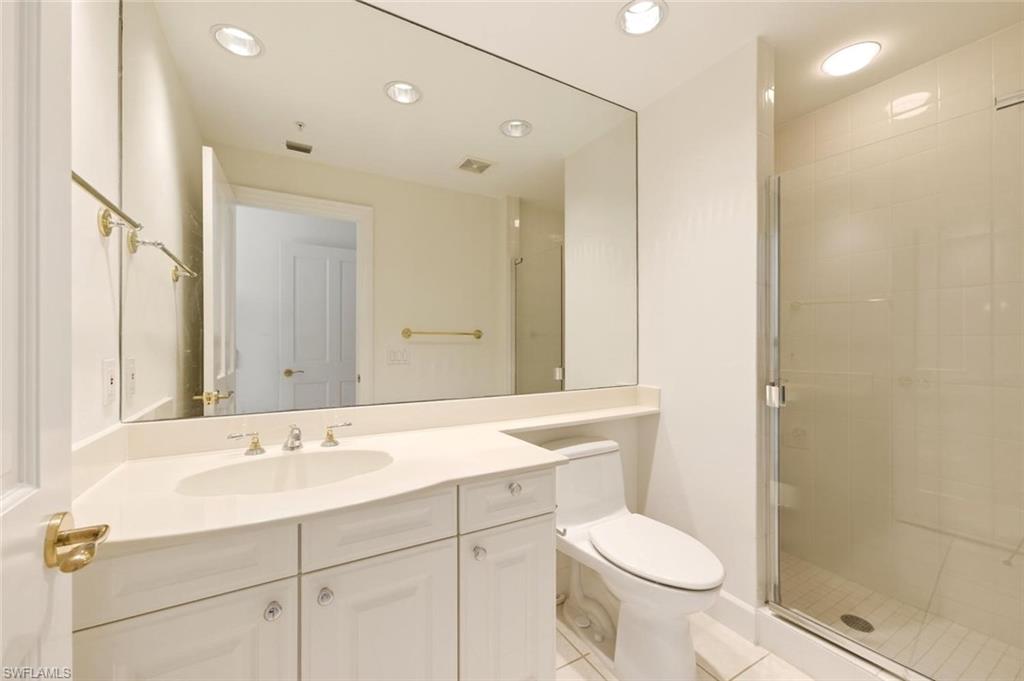 8665 Bay Colony Dr Ph 2003 Property Photo 33