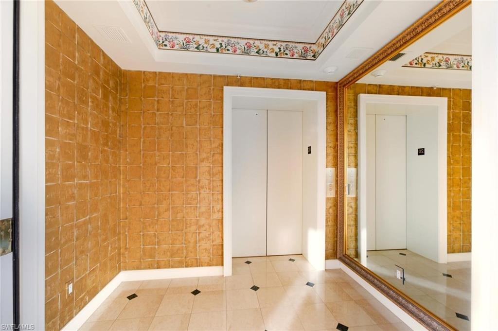 8665 Bay Colony Dr Ph 2003 Property Photo 40