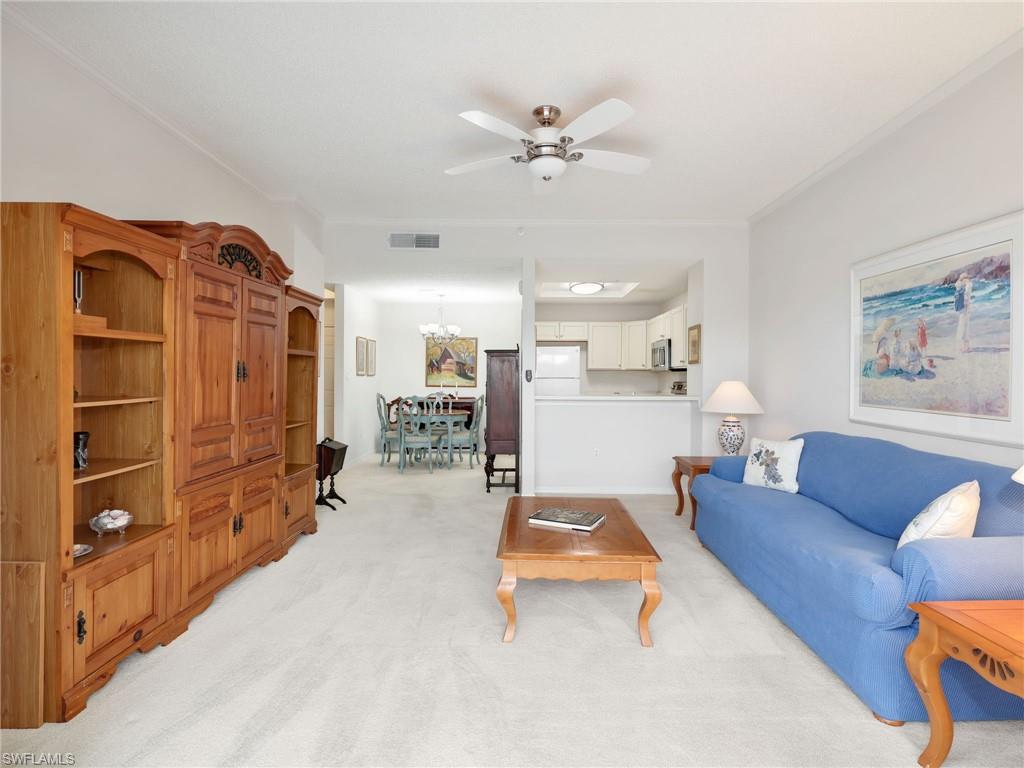 900 Arbor Lake Dr 9-301 Property Photo 7