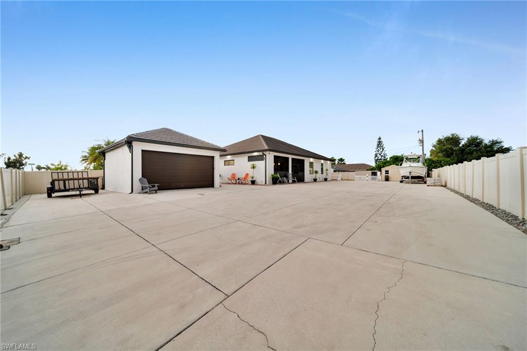 425 Se 15th St Property Photo 41