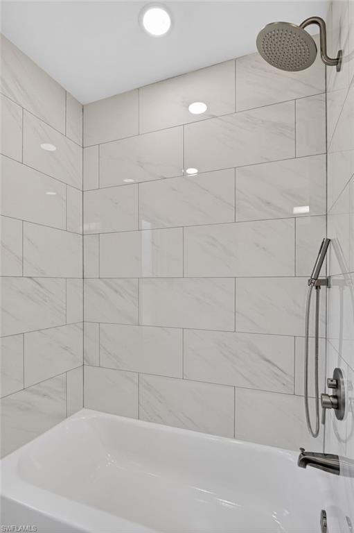 5191 Sunbury Ct Property Photo 22