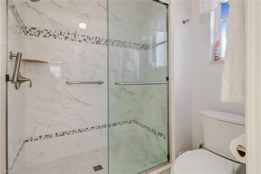 7108 Barrington Cir 101 Property Photo 18