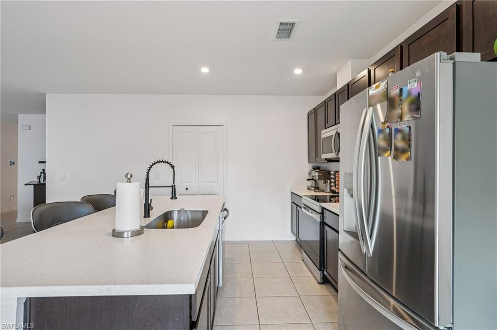 1905 17th Ave Property Photo 10