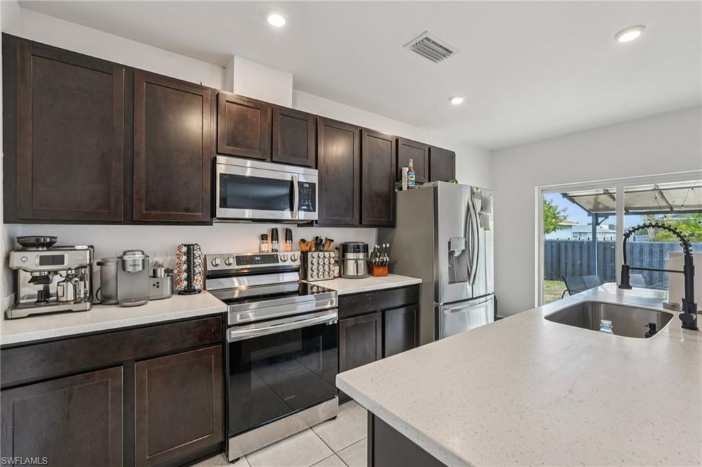1905 17th Ave Property Photo 11