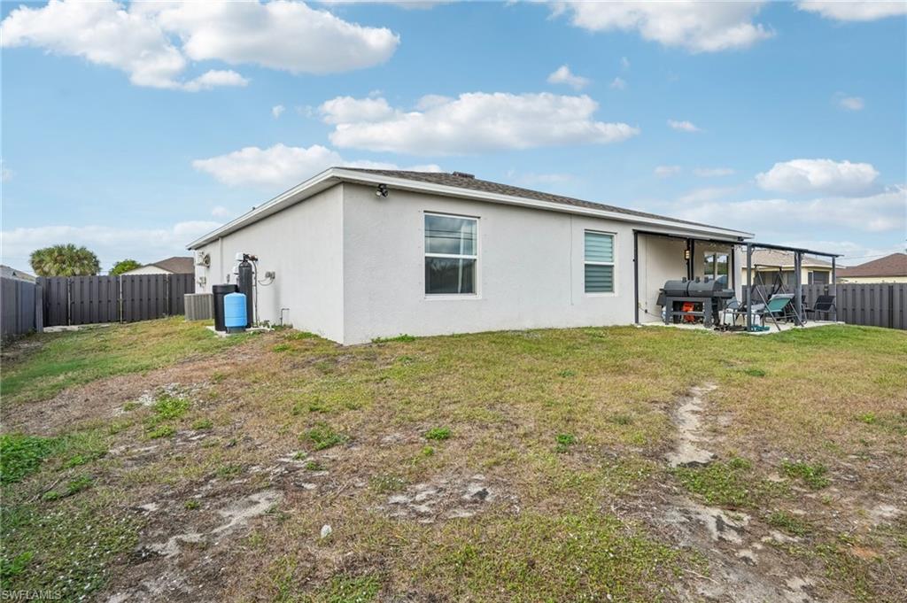 1905 17th Ave Property Photo 27