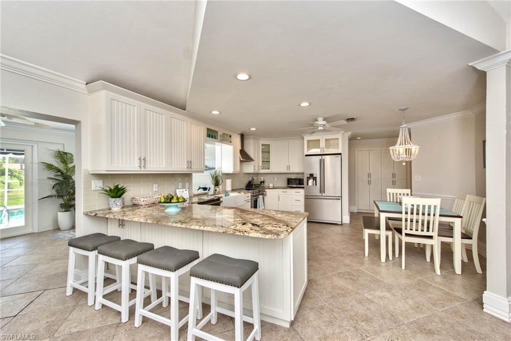 1614 Forest Lakes Blvd Property Photo 8