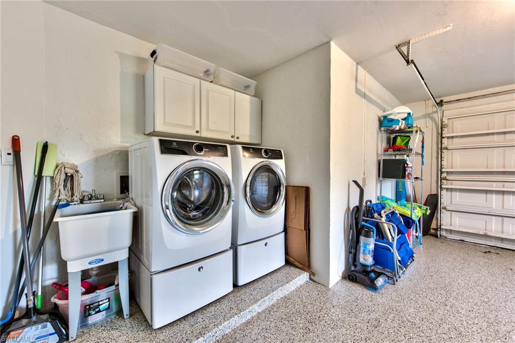 1614 Forest Lakes Blvd Property Photo 32