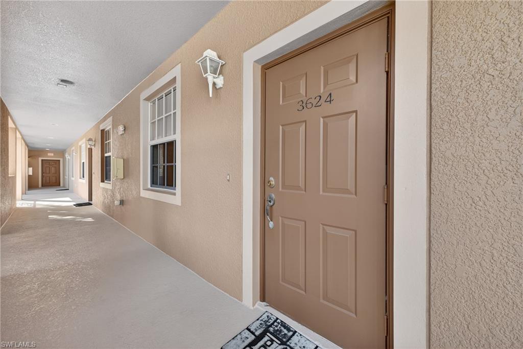 9601 Spanish Moss Way 3624 Property Photo 3
