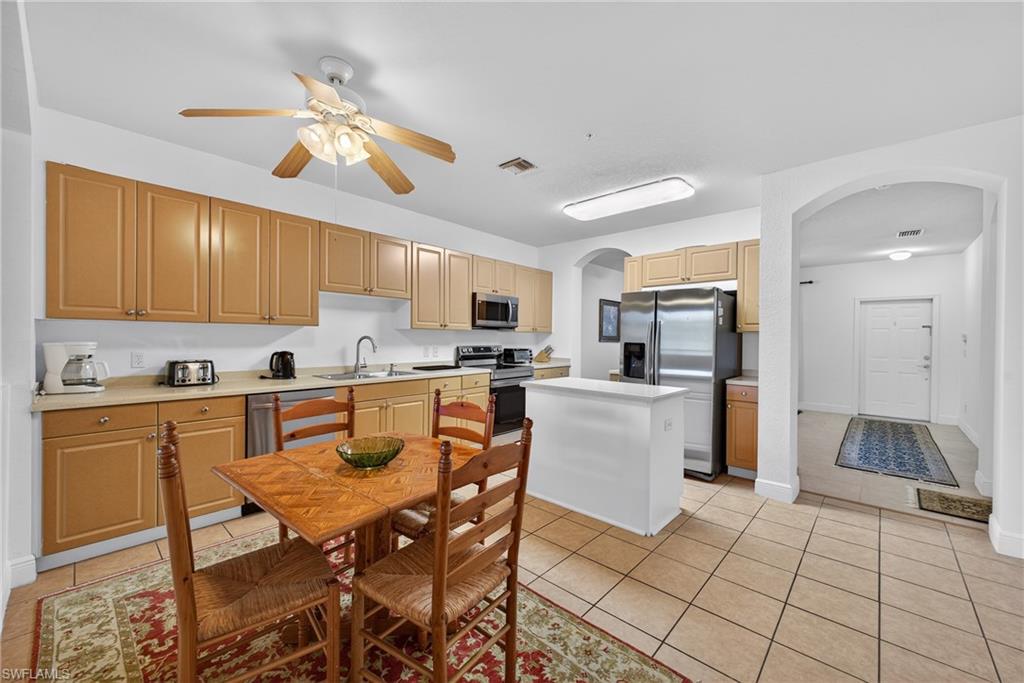 9601 Spanish Moss Way 3624 Property Photo 7