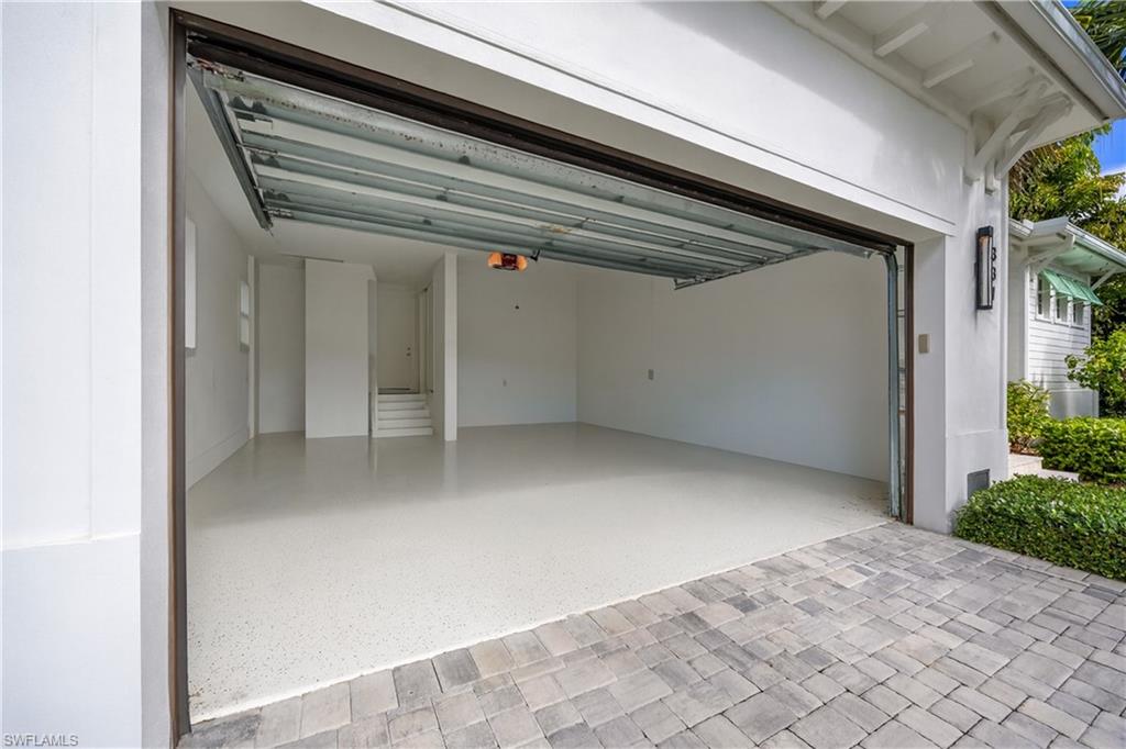 331 Spring Line Dr Property Photo 45