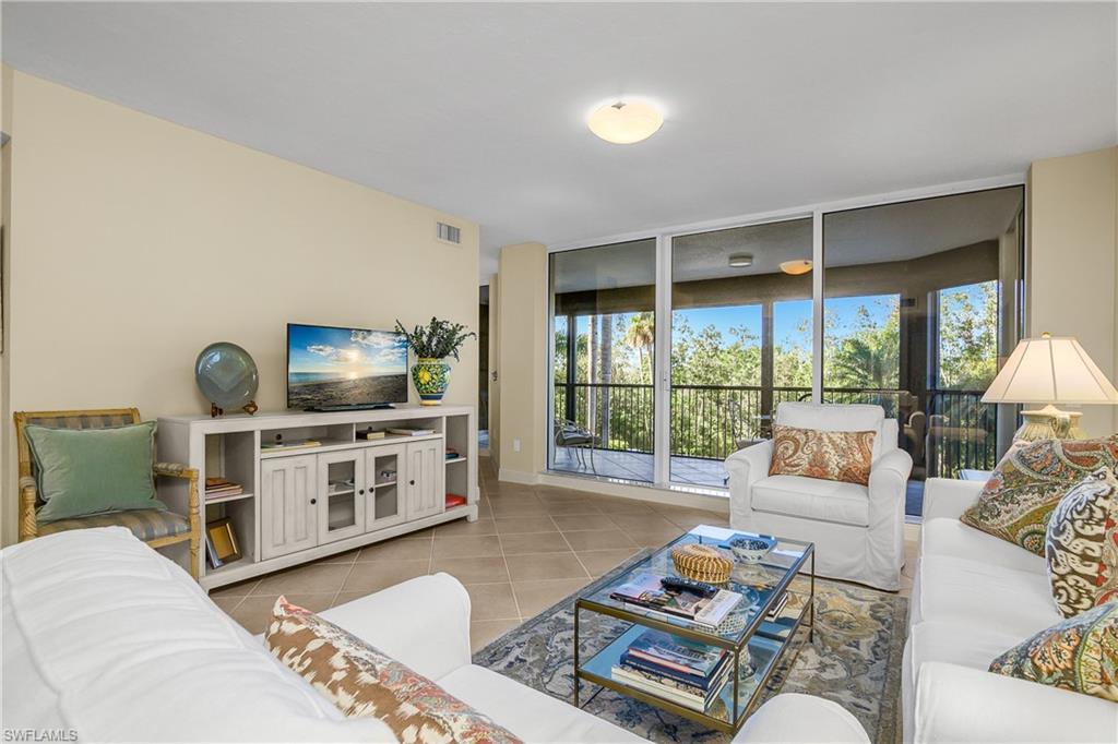 7225 Pelican Bay Blvd 204 Property Photo 4