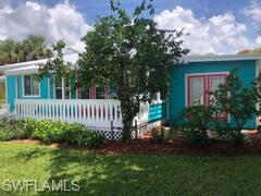 981 8th TER N Property Photo 1