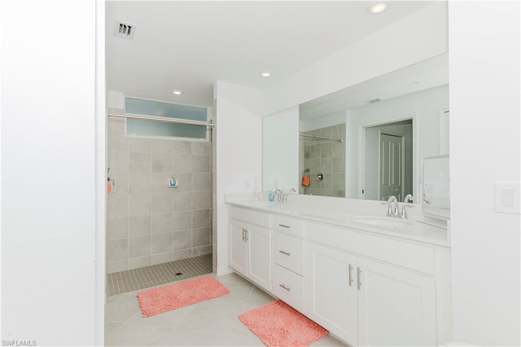 5467 Double Eagle Cir 3216 Property Photo 15