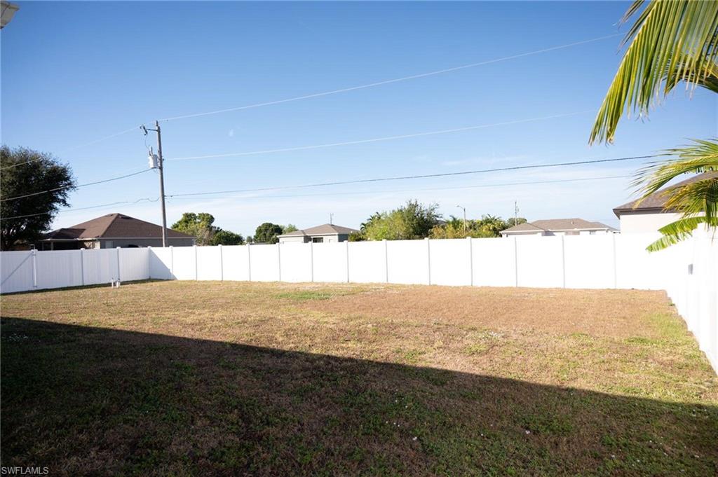 113 11th Ter Property Photo 5